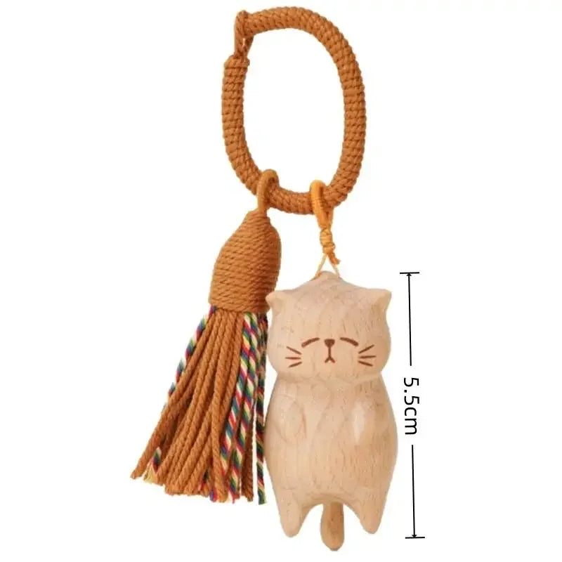 Retro Wooden Cat Keychain Hand Carved Cute Kitty Bag Pendant Decor Car Keyring For Women Couple Fashion Jewelry Accessories Gift