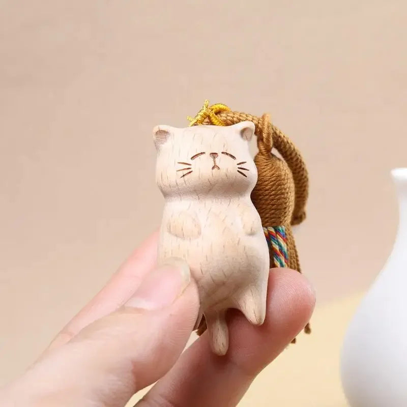 Retro Wooden Cat Keychain Hand Carved Cute Kitty Bag Pendant Decor Car Keyring For Women Couple Fashion Jewelry Accessories Gift
